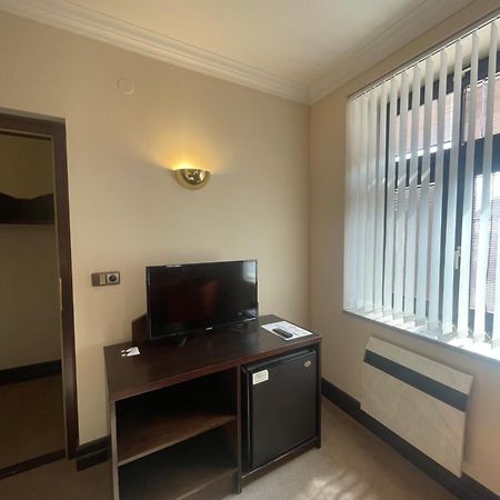 Hotel Bravo Ческа-Тржебова Екстер'єр фото