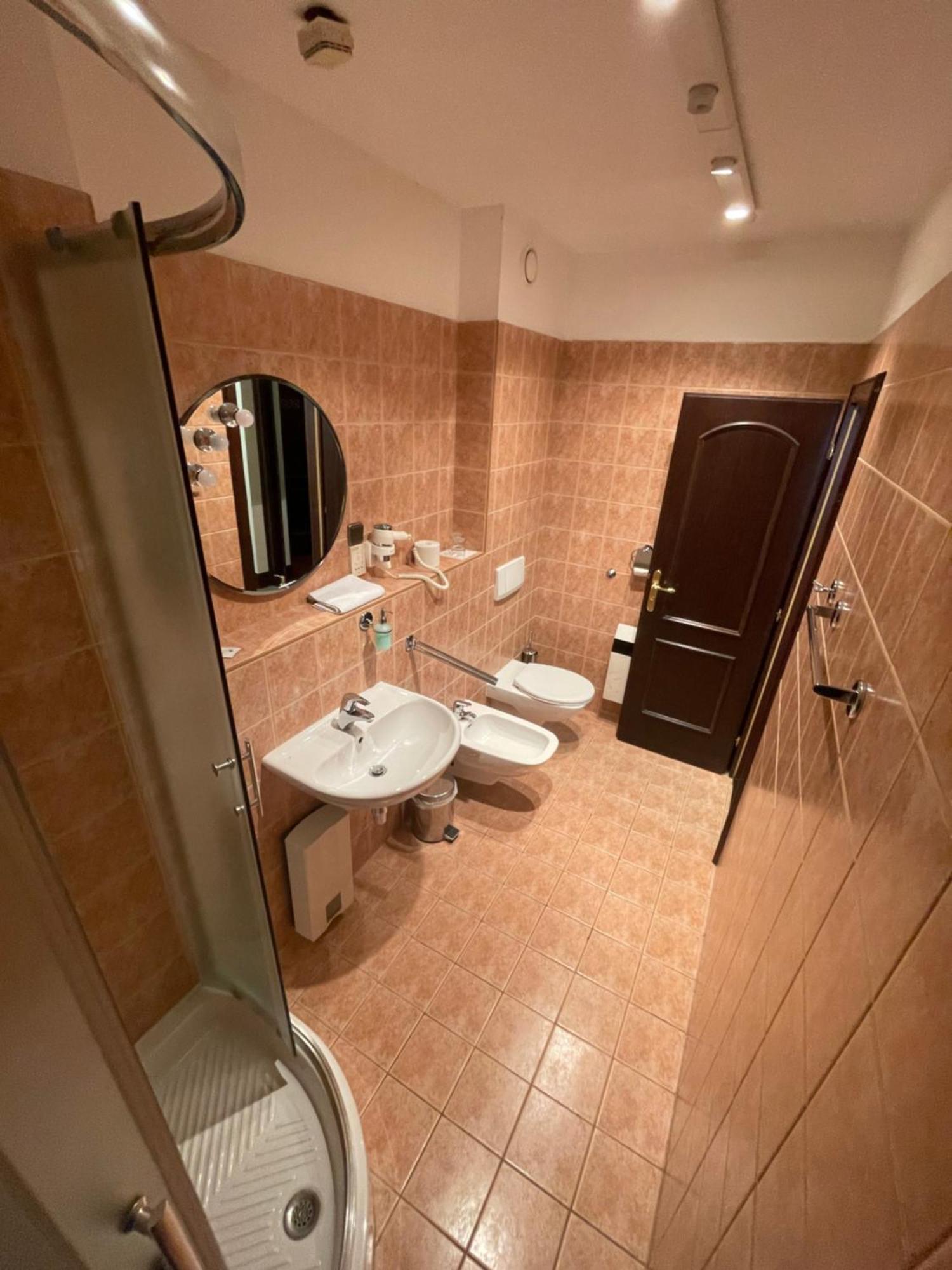 Hotel Bravo Ческа-Тржебова Екстер'єр фото