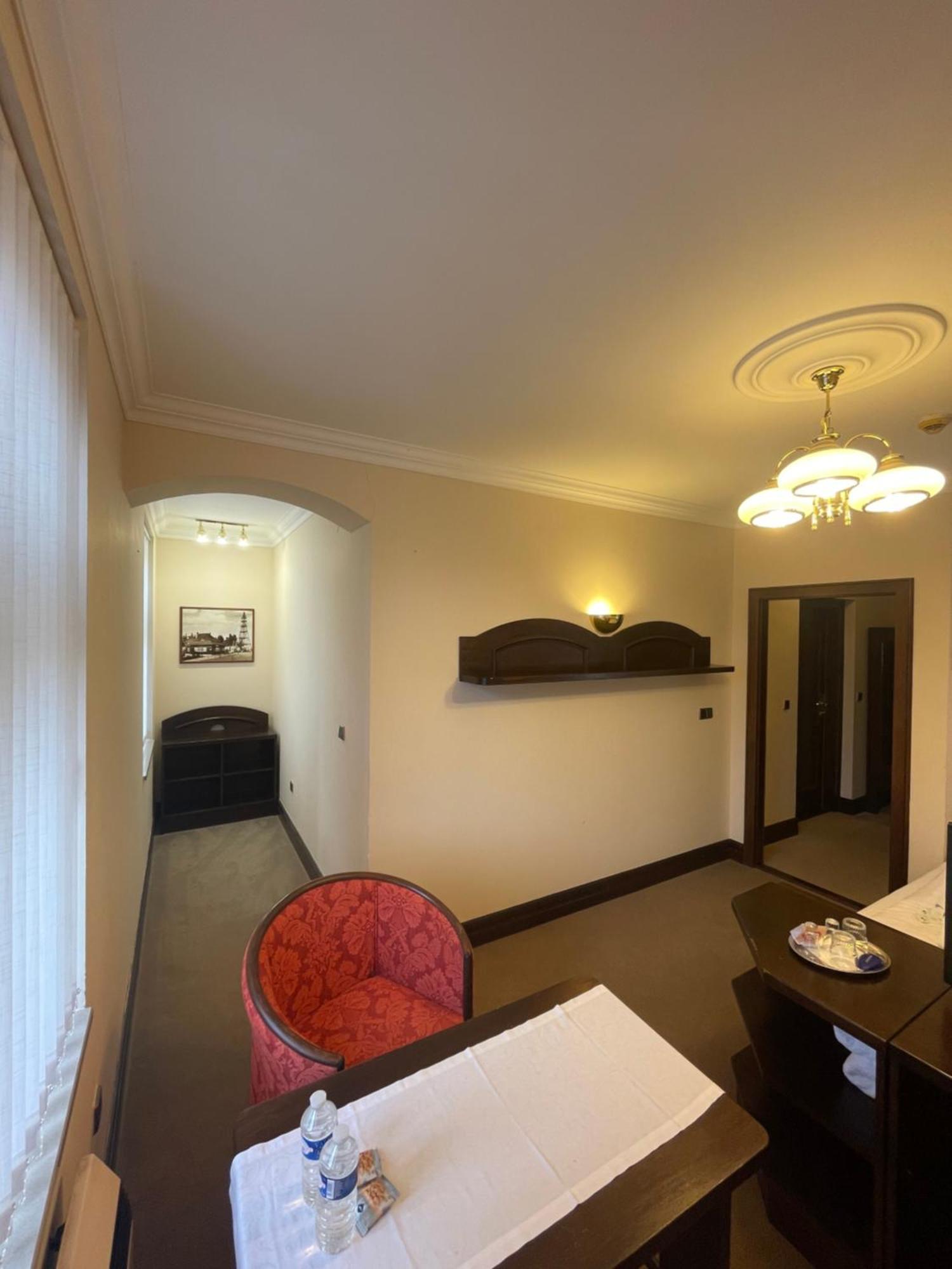 Hotel Bravo Ческа-Тржебова Екстер'єр фото