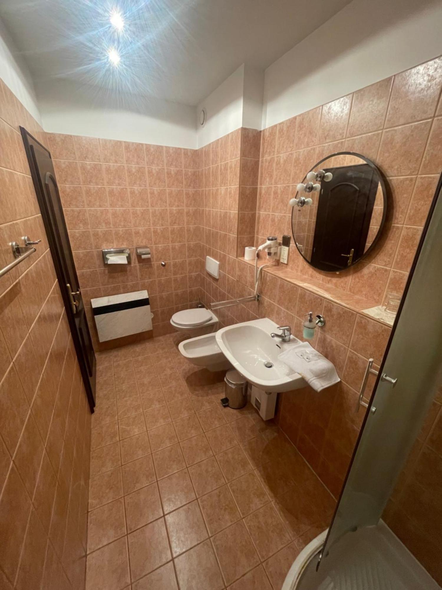 Hotel Bravo Ческа-Тржебова Екстер'єр фото